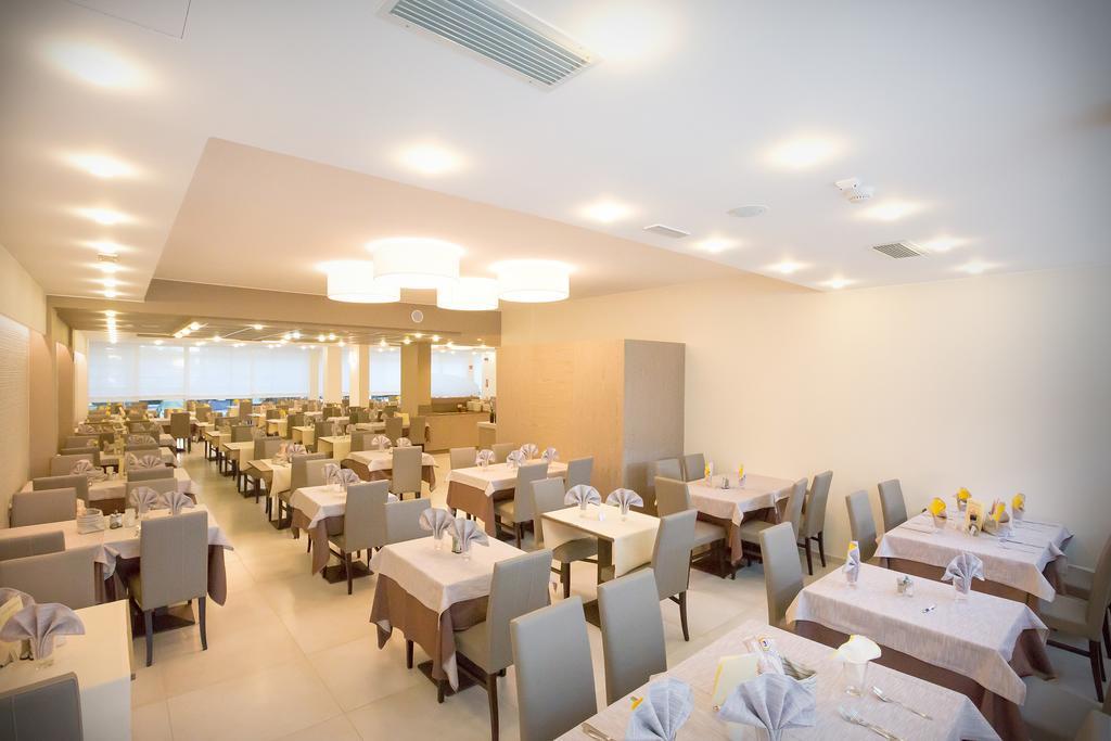 Hotel Montreal Bibione Exterior photo