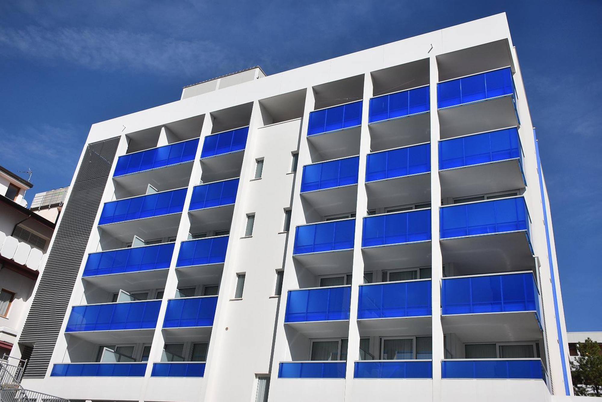 Hotel Montreal Bibione Exterior photo